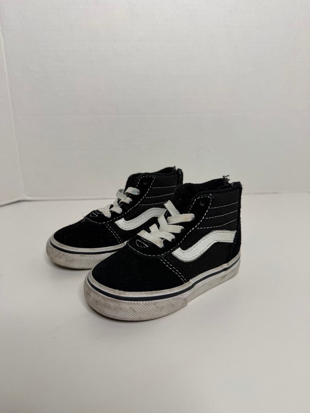 VANS Toddler Size 5 Black High Tops